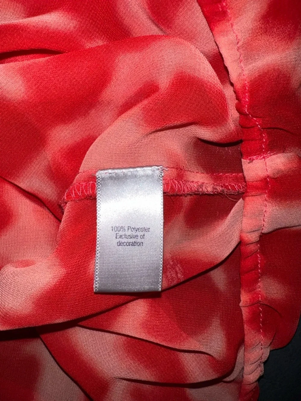 Jennifer Lopez Red and Cream V-Neck Tie-Dye Tunic - Picture 3 of 3